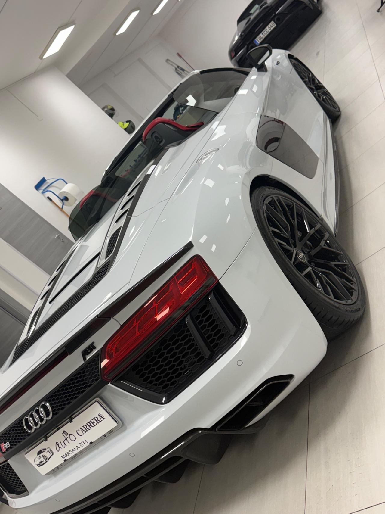 Audi R8 Coupé 5.2 FSI quattro S tronic plus