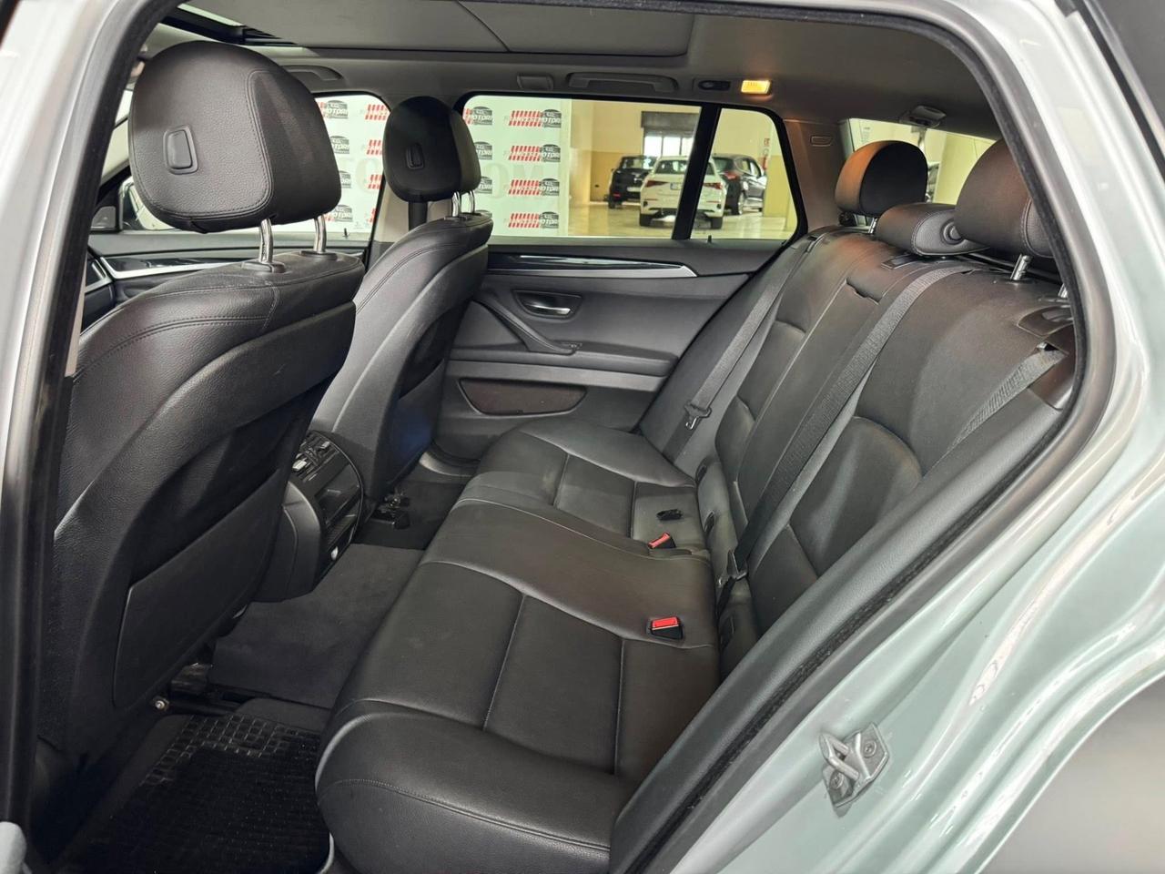 Bmw 520 520d xDrive Touring Luxury
