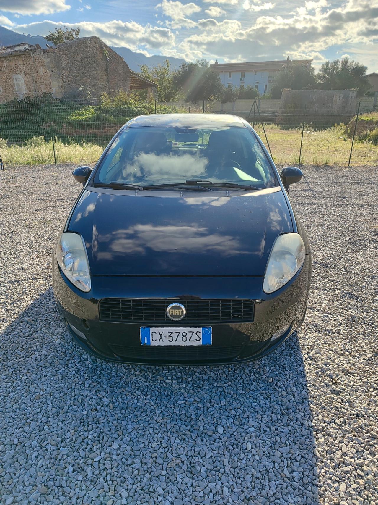 Fiat Punto 1.4 benzina GPL