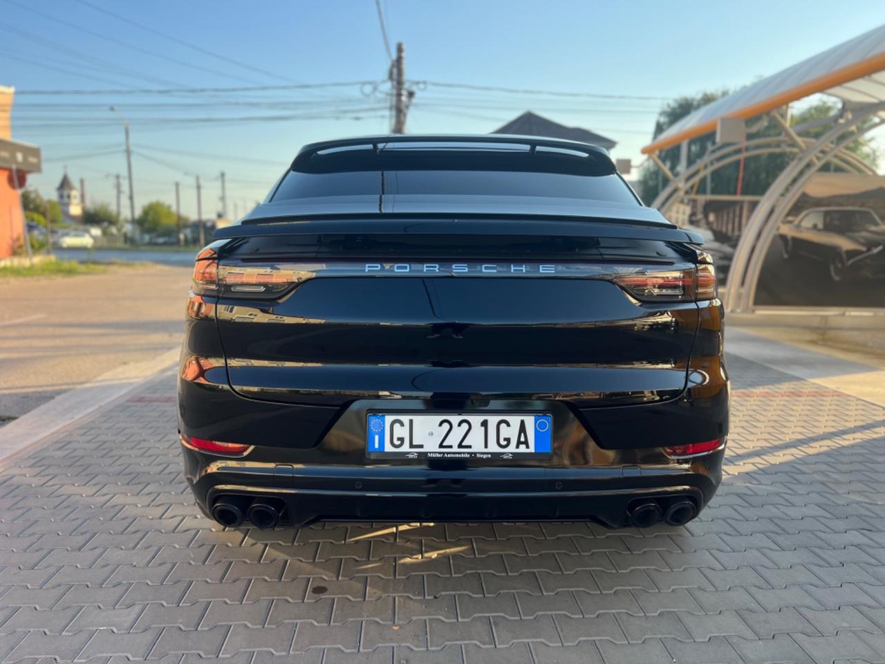 Porsche Cayenne Coupé 3.0 V6
