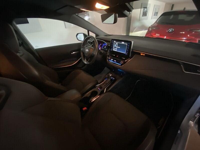 Toyota Corolla Touring Sports 2.0 Hybrid Lounge