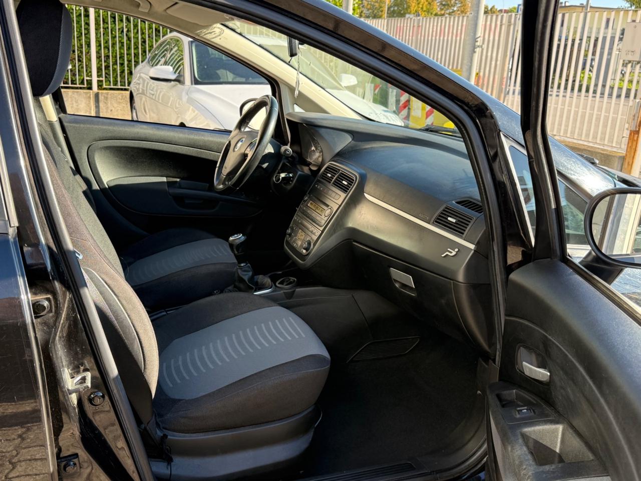 Fiat Grande Punto 1.3 MJT 75 CV 5 porte Dynamic