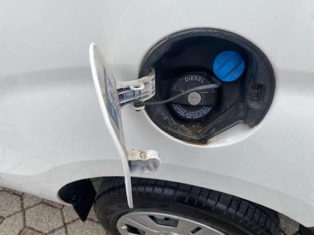 Fiat Doblo 1.3 MTJ 95 CV SX