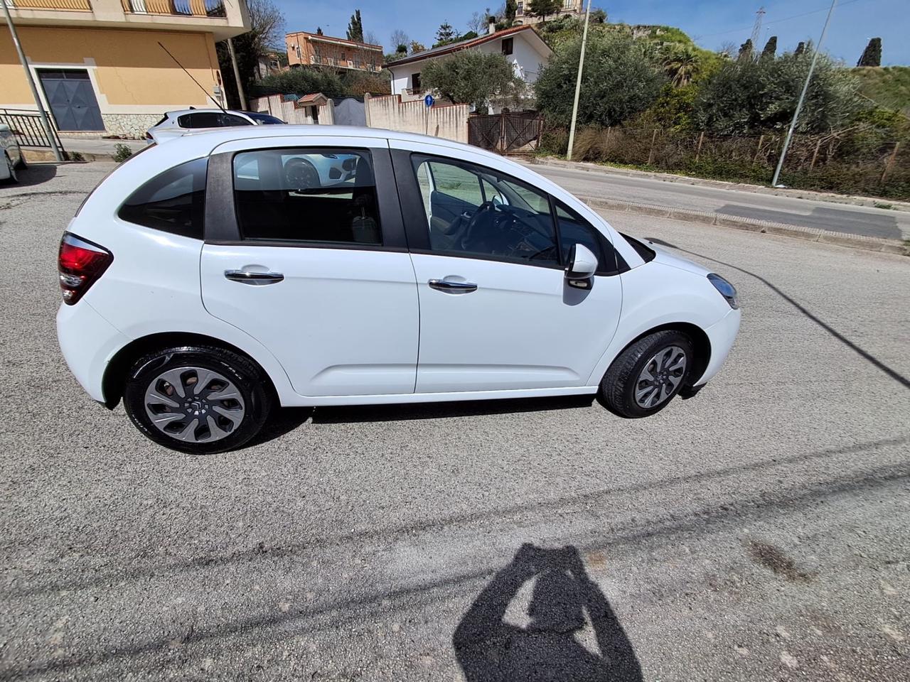 Citroen C3 BlueHDi 75cv AIRDREAM NAVI/LED2016