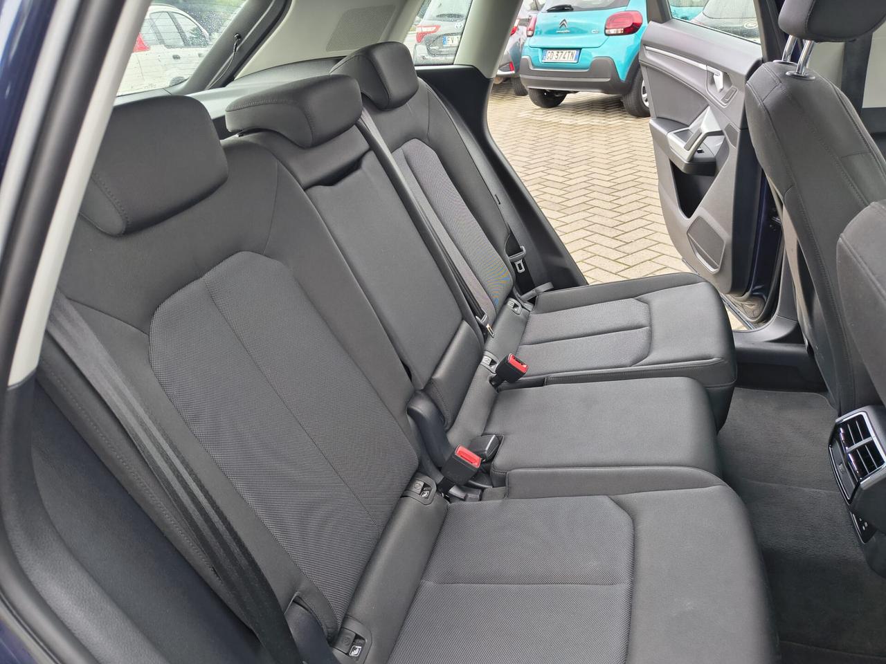 Audi Q3 2.0 TDI S tronic *PREZZO REALE, NO VINCOLI* CAMBIO AUTOMATICO