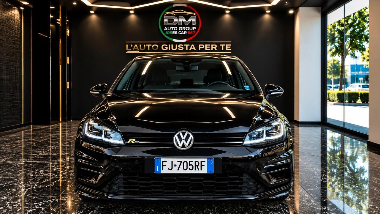 Volkswagen Golf 1.5 tsi Sport 150cv R line