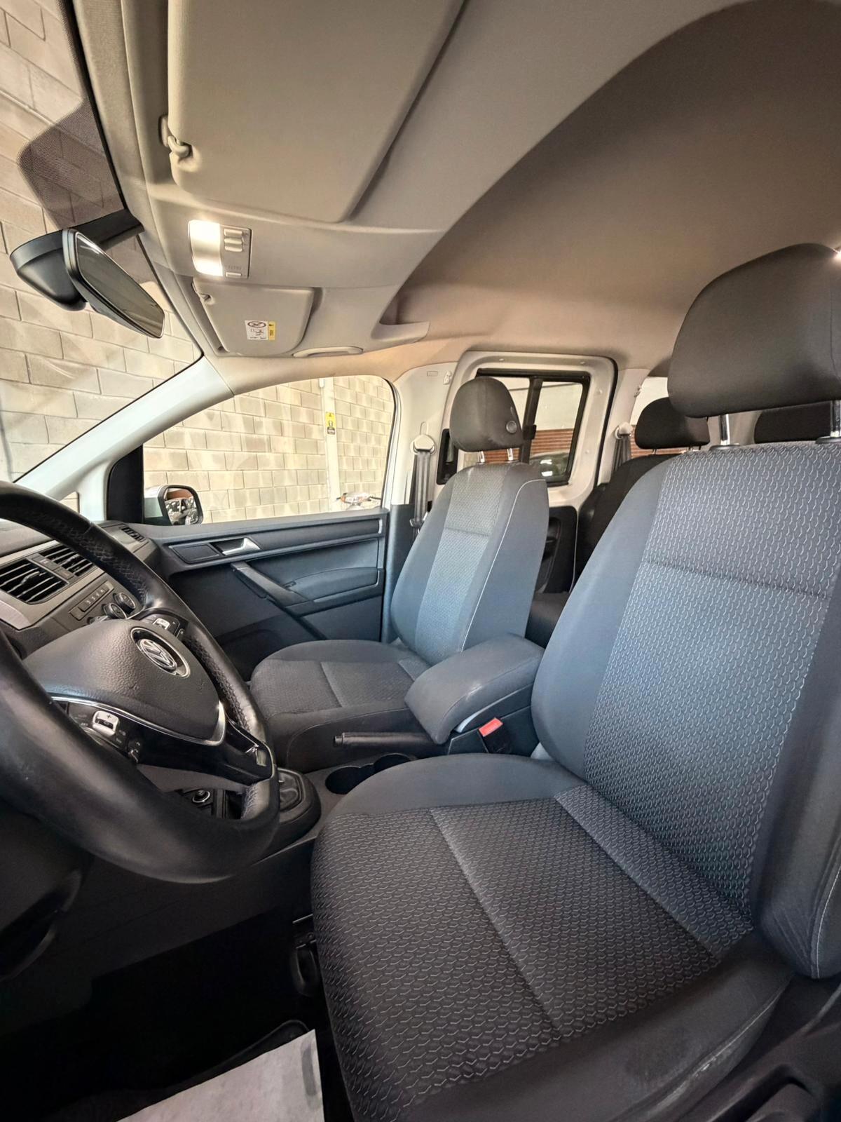 Volkswagen Caddy 2.0 TDI 102 CV - TRASPORTO DISABILI