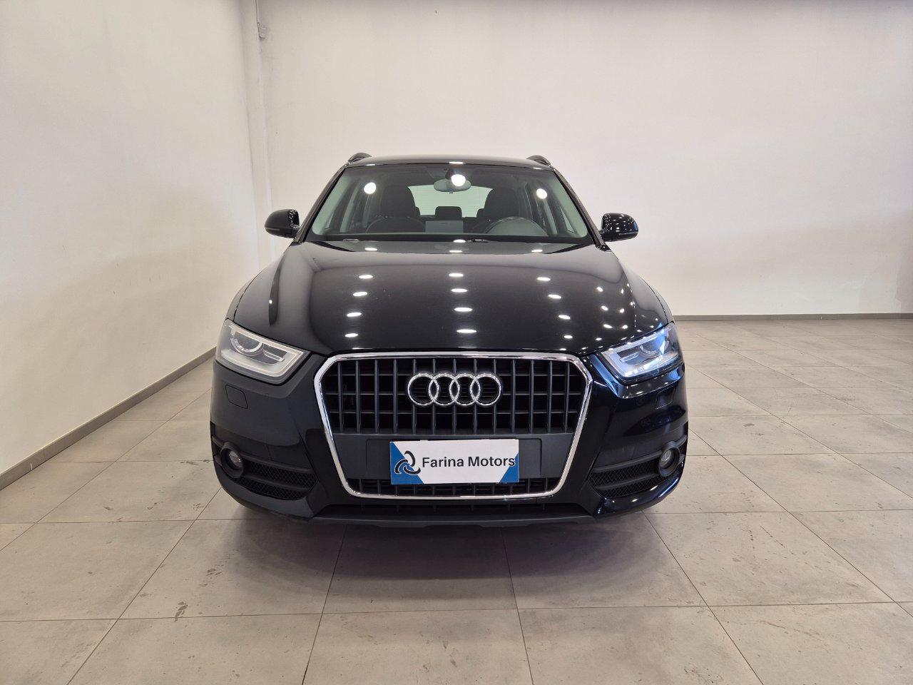 Audi Q3 2.0 tdi Business 140cv - UNIPROPRIETARIO - Sens. park. - Cruise/Lim