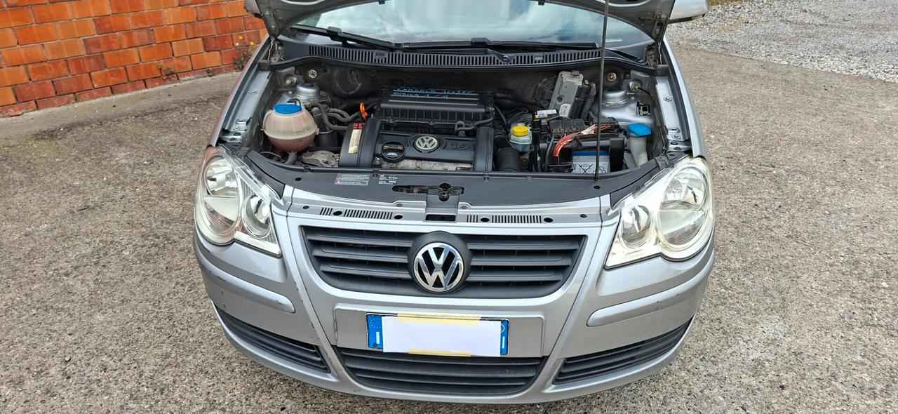 Polo 1.4/80CV 16V 5p. Comfortline X Neopatentati
