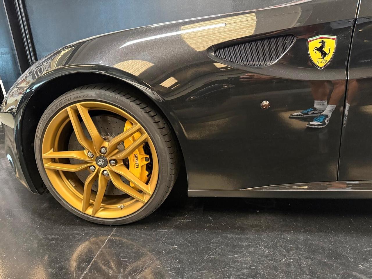 Ferrari FF DCT 6.3 4rm