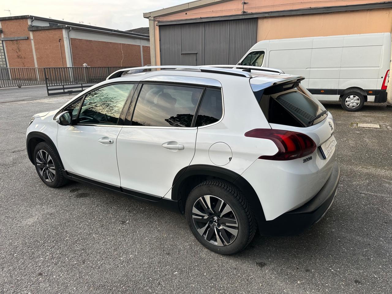 Peugeot 2008 1200 OK NEOPATENTATI