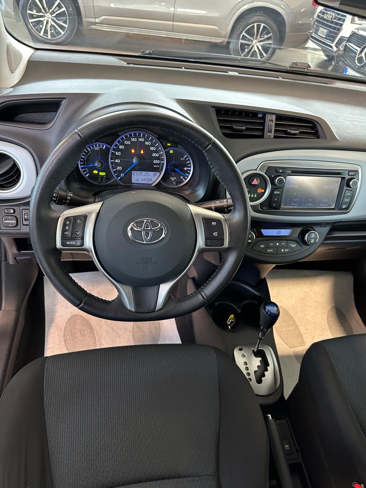 Toyota Yaris 1.5 Hybrid 5 porte Lounge Più