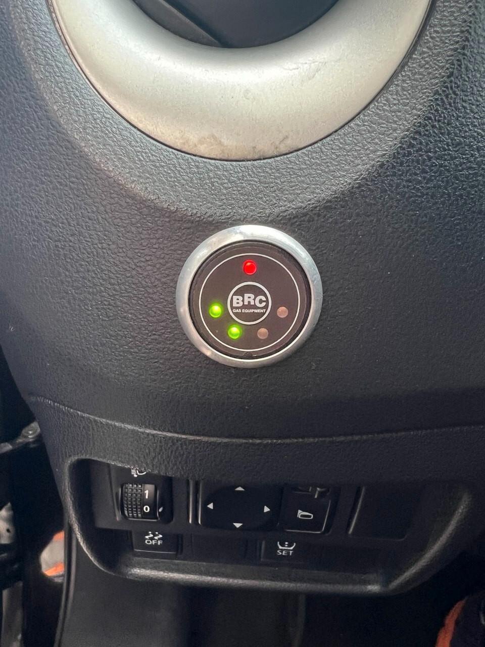 Nissan Juke 1.6 GPL CASA MADRE - GARANZIA - PERMUTE