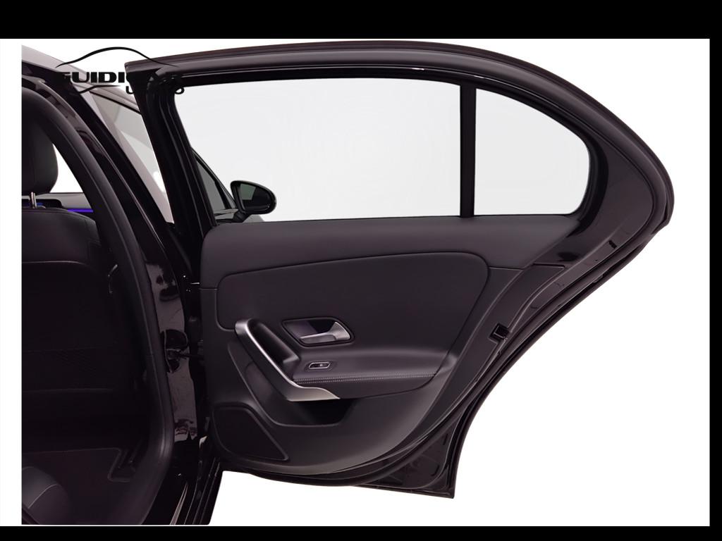 Mercedes-Benz Classe A - W177 2023 - A 180 Progressive Advanced Plus auto