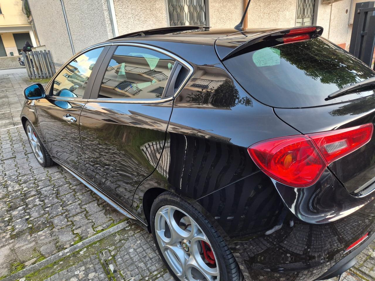 Alfa Romeo Giulietta 1750 TBi Quadrifoglio Verde