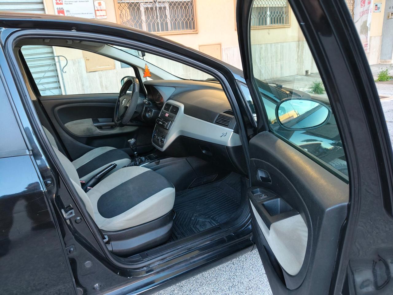 Fiat grande Punto 1300 diesel mjt
