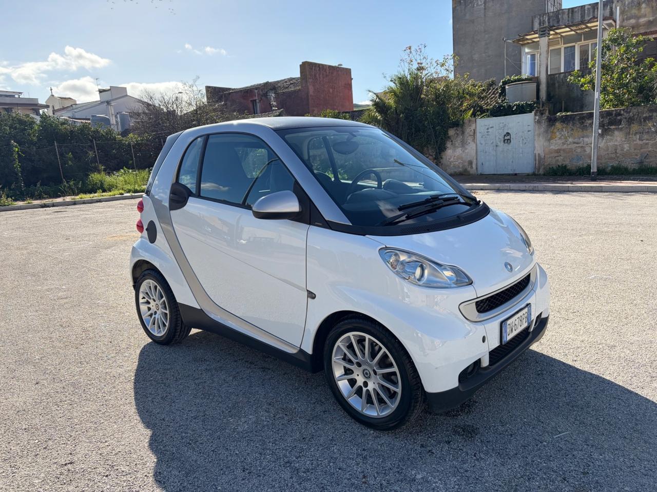 Smart ForTwo 1000 52 kW MHD coupé passion
