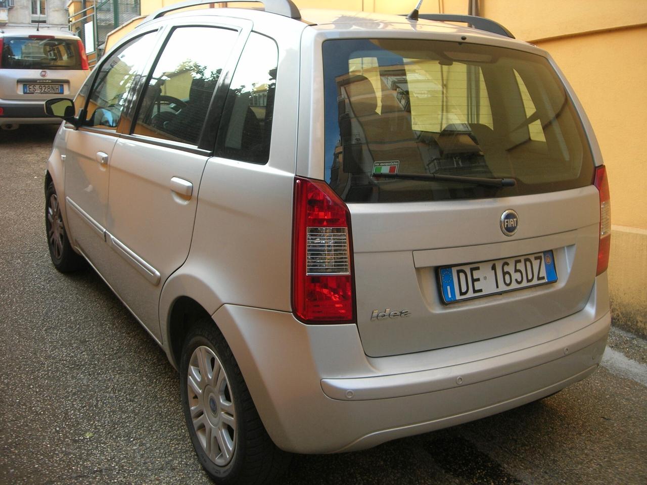 Fiat Idea 1.4 16V Emotion