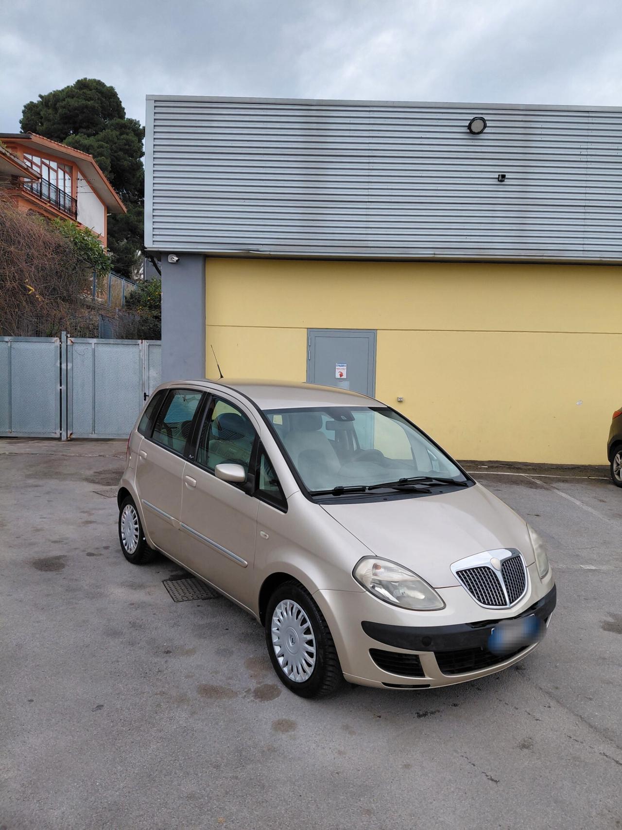 Lancia MUSA 1.9 Multijet Platino Plus