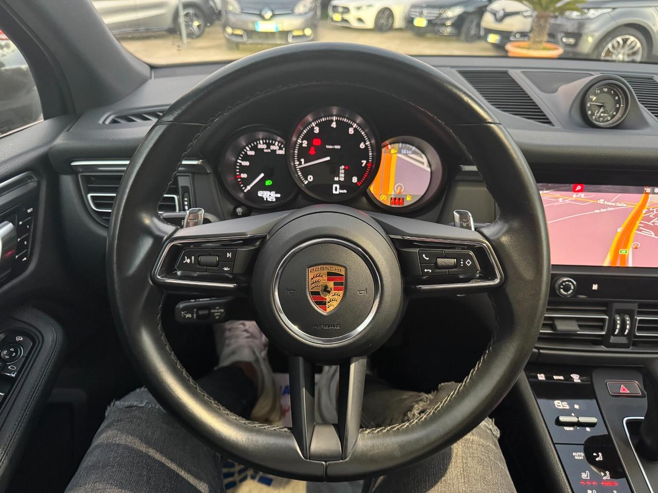 PORSCHE MACAN FULL BLACK ( IVA ESPOSTA )