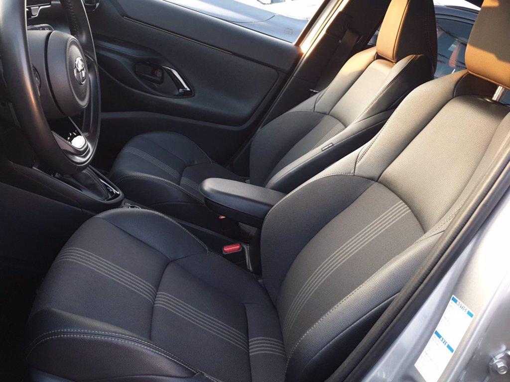 TOYOTA Yaris cross 1.5h adventure awd-i 116cv e-cvt del 2022