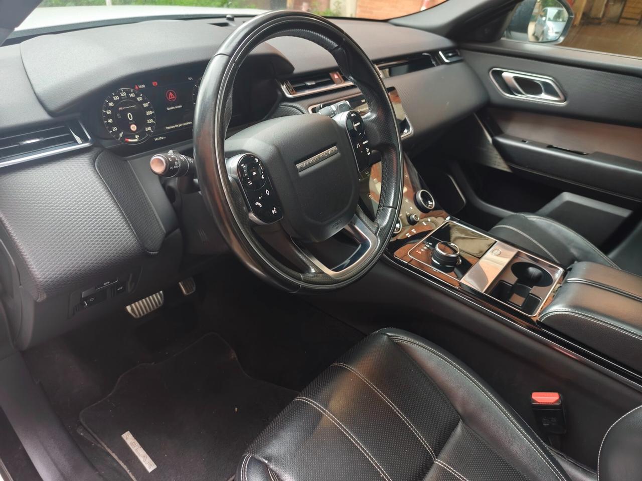 Land Rover Range Velar 2.0D I4 240 CV R-Dynamic