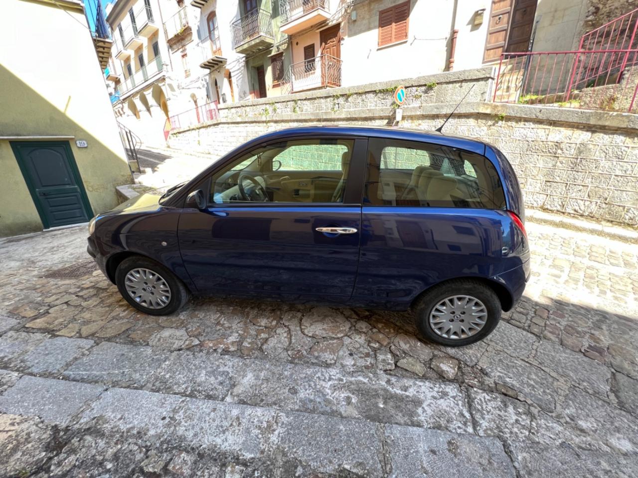 Lancia Ypsilon 1.3 Multijet 16V Argento