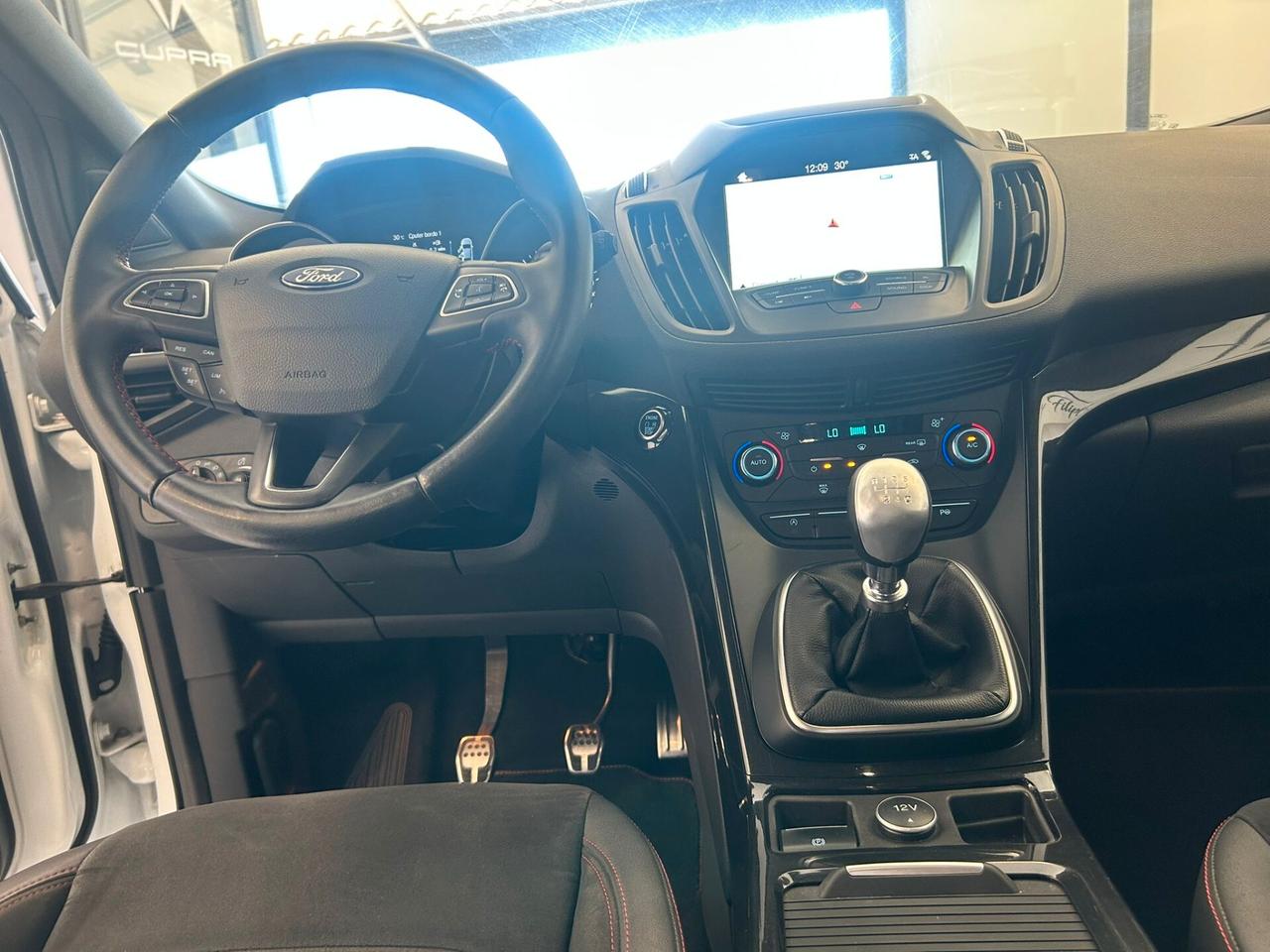 Ford Kuga 1.5 TDCI 120CV 2WD ST-Line 2018