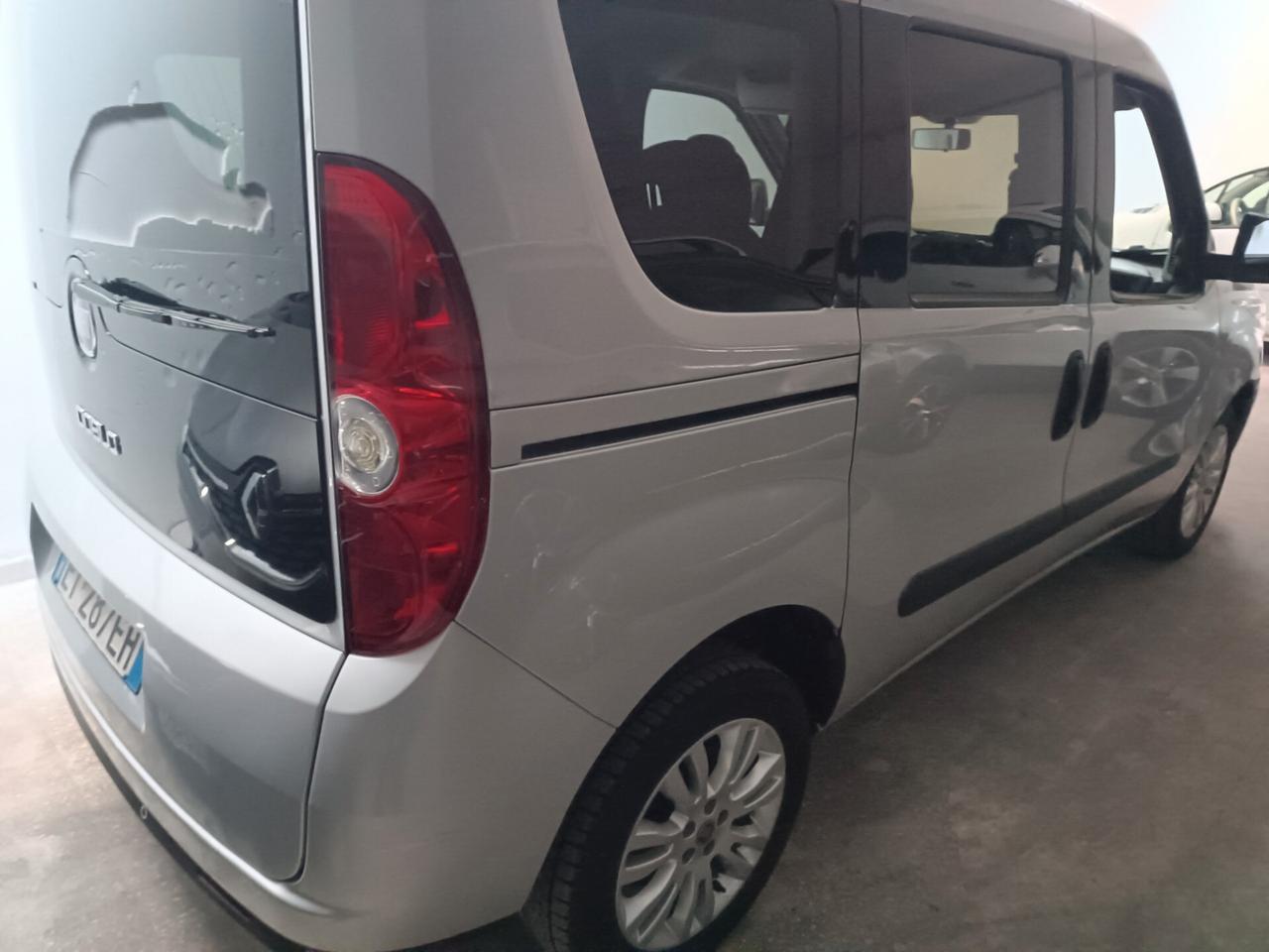 Fiat Doblo Doblò 1.6 MJT 105 CV 5 posti Emotion
