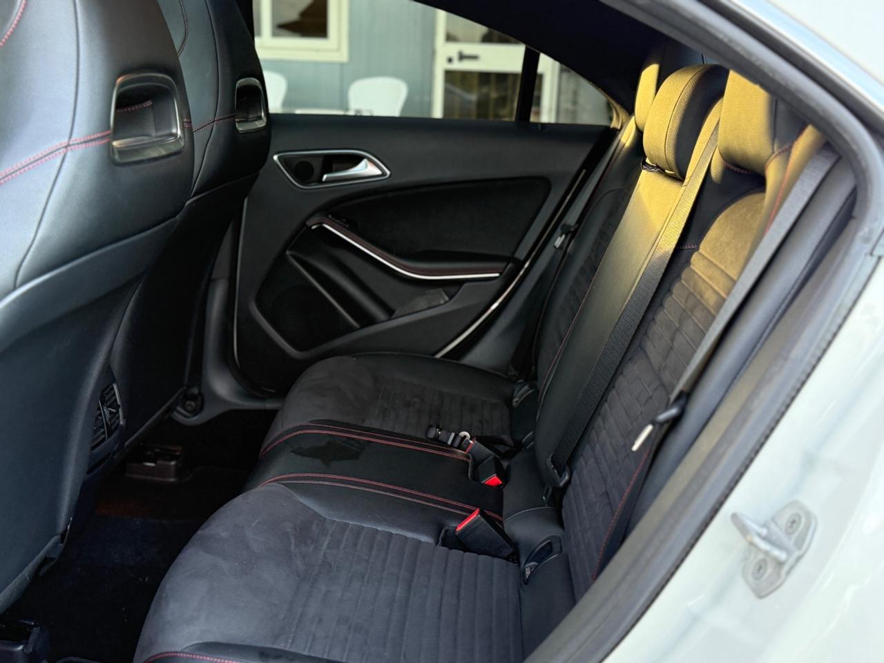 CLA 200D TETTO APRIBILE 2.0 177CV BELLA
