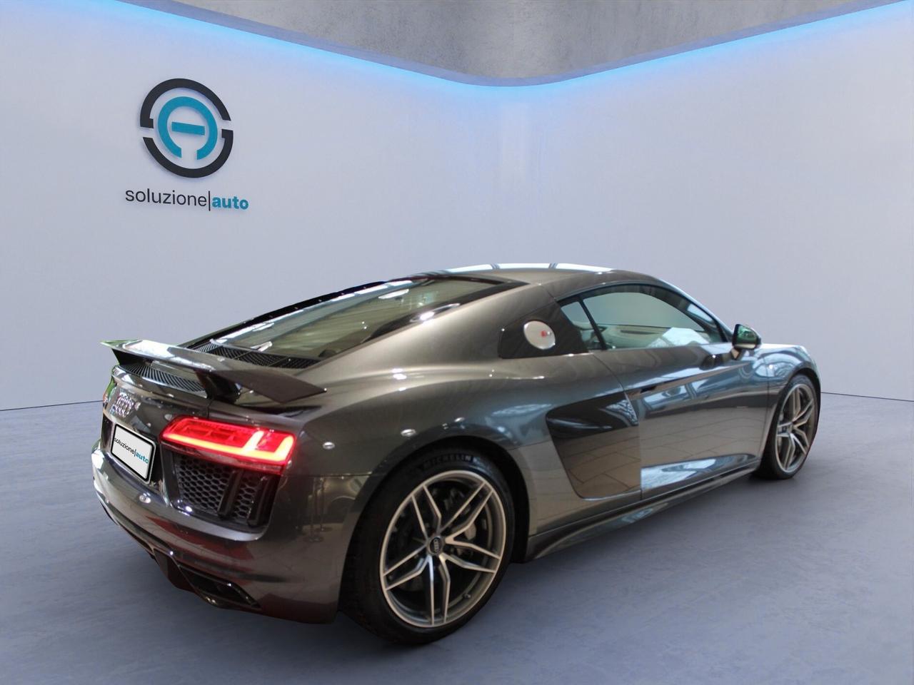 Audi R8 Spyder 5.2 FSI quattro S tronic plus