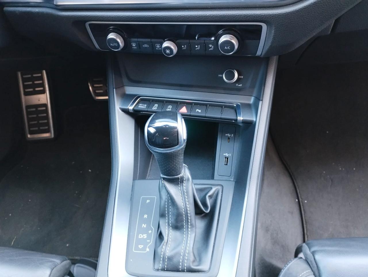 Audi Q3 SPB 35 TFSI S tronic line edition