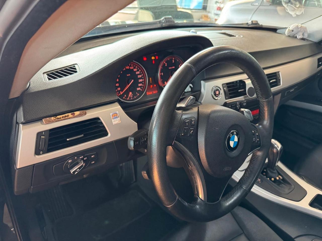 Bmw 330 330d cat Coupé Futura