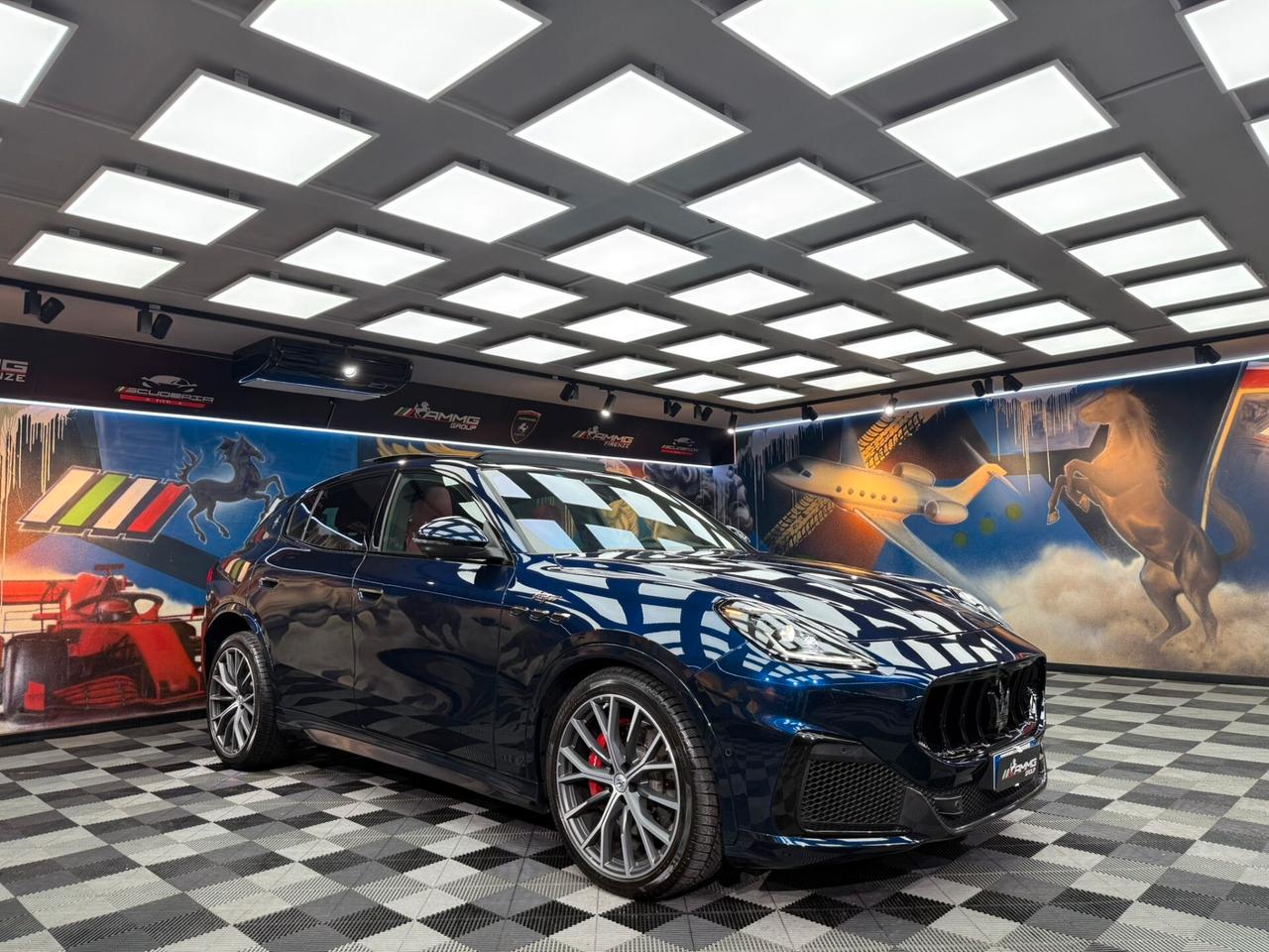 Maserati Grecale V6 530 CV AWD Trofeo (367)