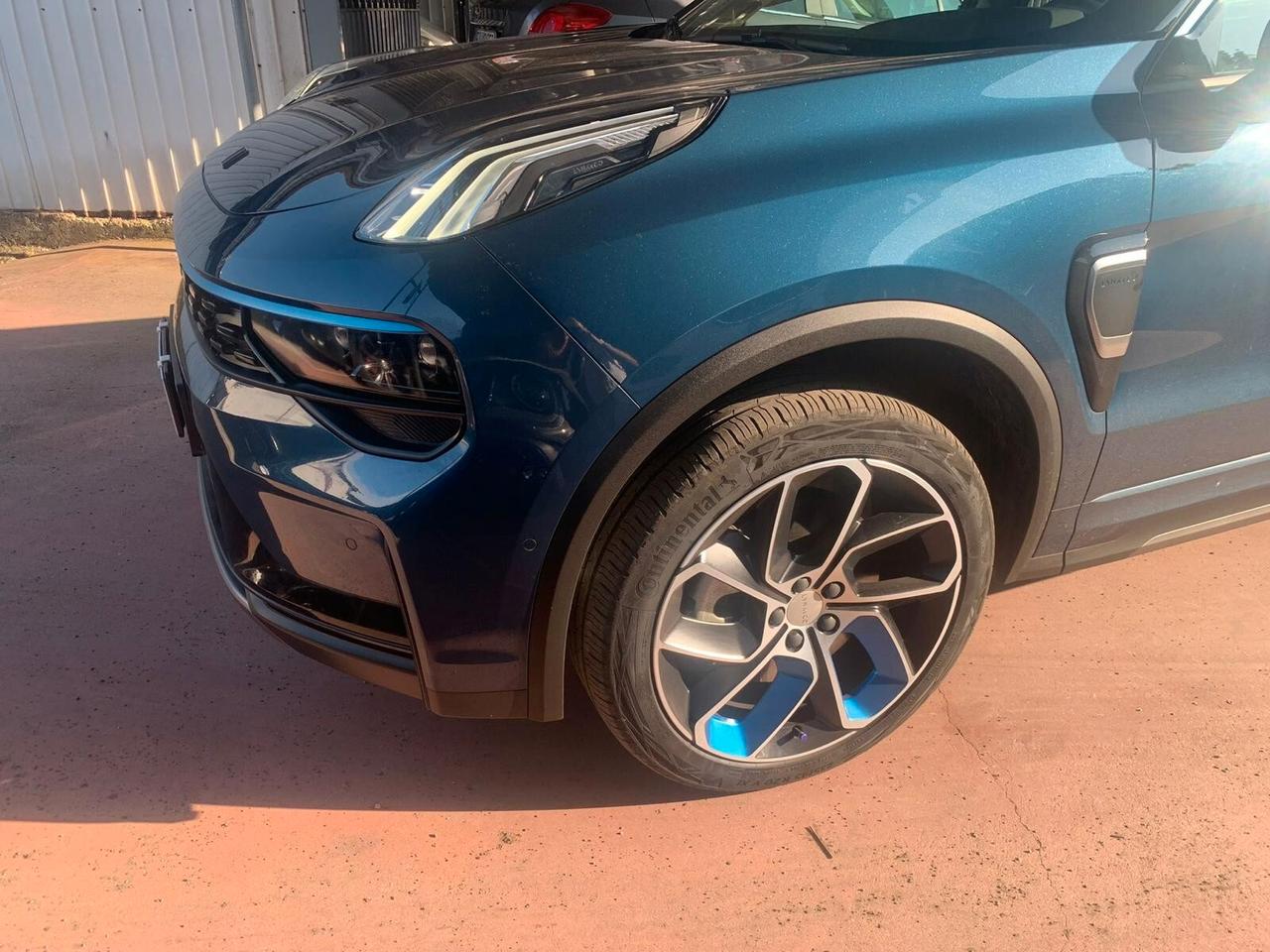 Lynk&co 01 PHEV