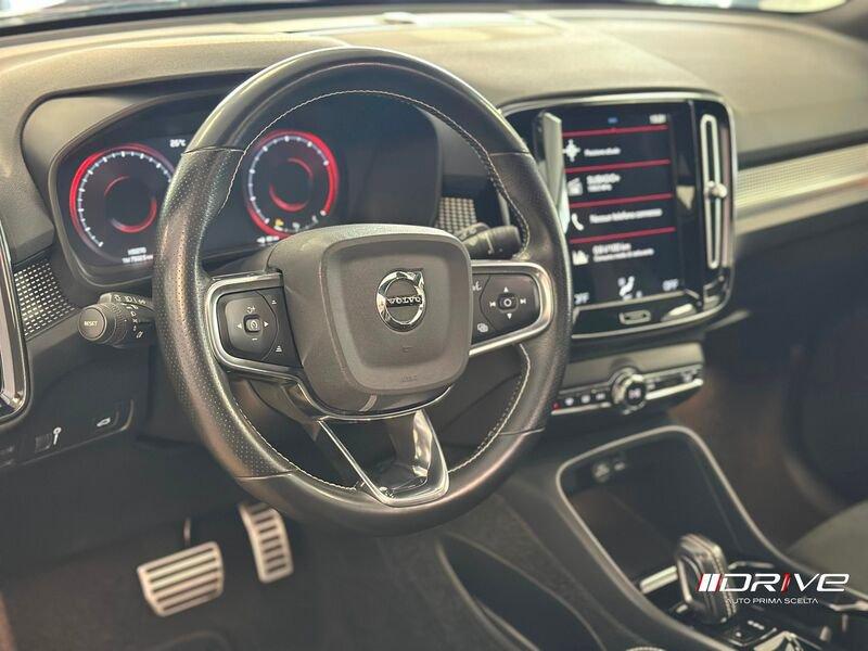 Volvo XC40 XC40 B4 AWD Geartronic R-design