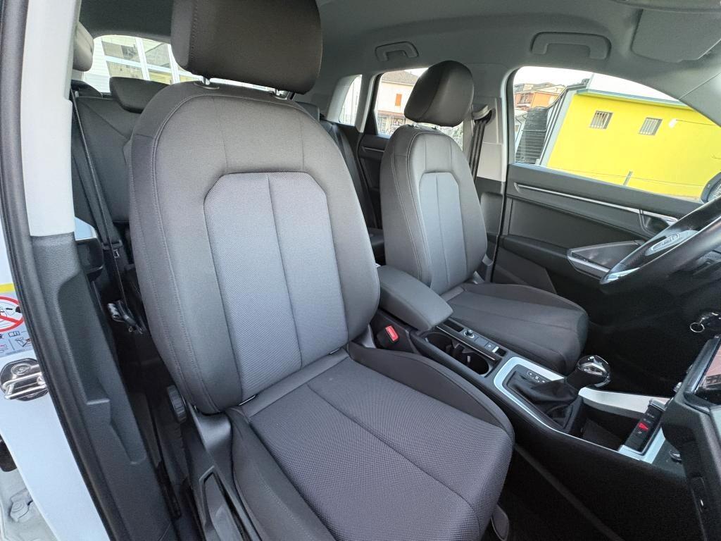 Audi Q3 35 TDI 2.0 150cv S tronic Business Advanced