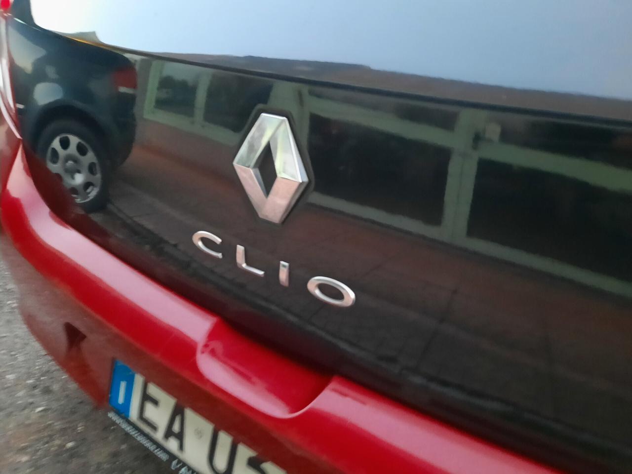 Renault Clio 1.2 16V GPL , BI-COLOR !!! NAVIGATORE !!! OK NEOPATENTATI !!!