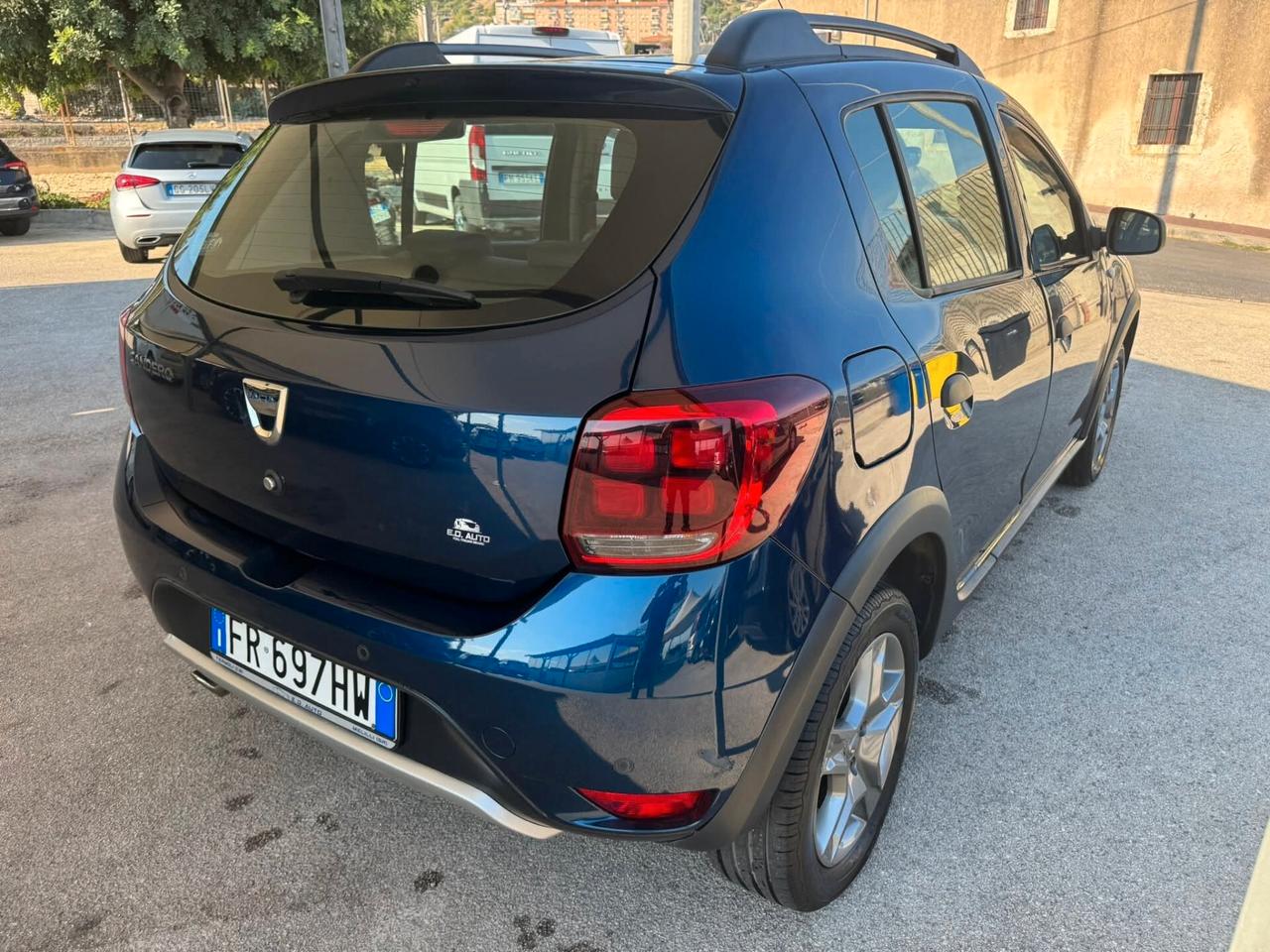 DACIA SANDERO STEPWAY 1.5 DCI 90CV UNICO PROPRIETARIO