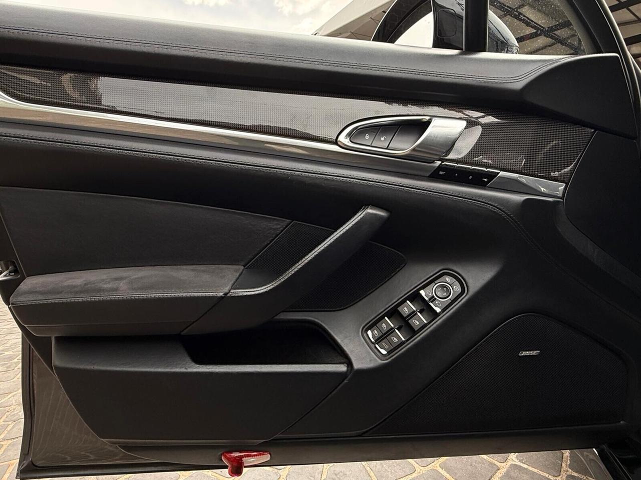 Porsche Panamera 4.8 GTS Soft close Tetto panorama