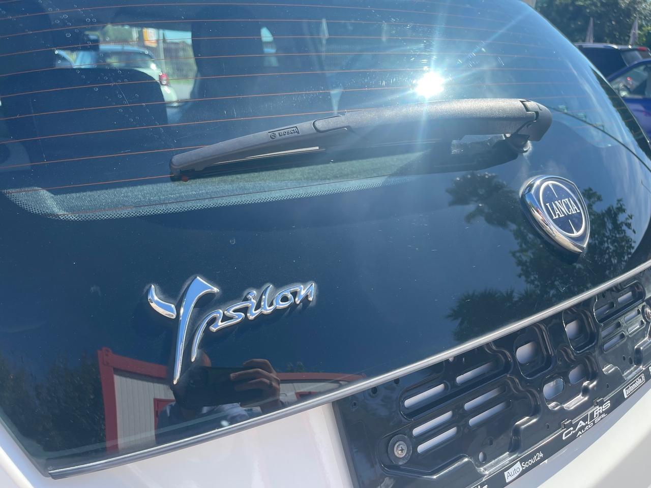 Lancia Ypsilon Gold 1.2 Fire 69cv
