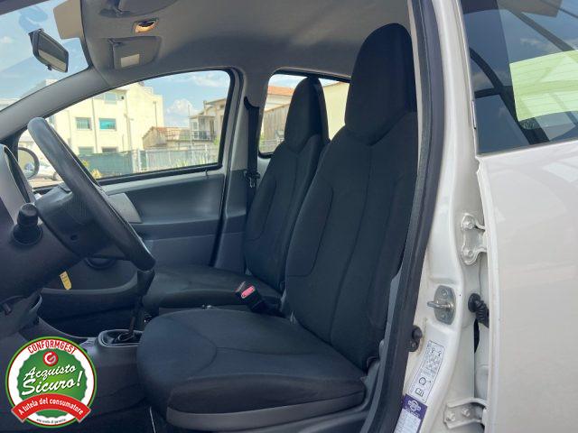 TOYOTA Aygo 1.0 12V VVT-i 5 porte Now Connect