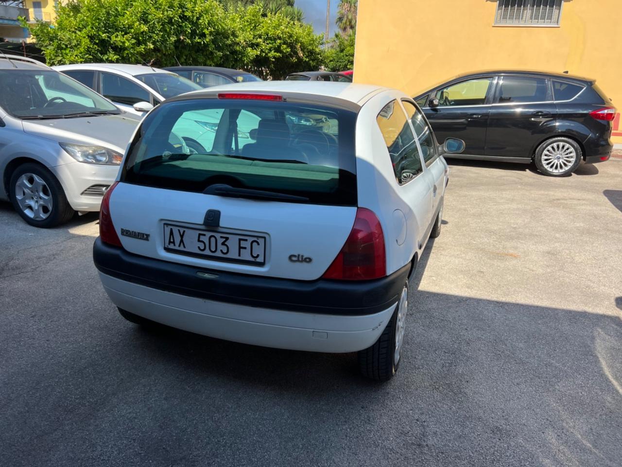 Renault Clio 1.2 cat 3 porte RT
