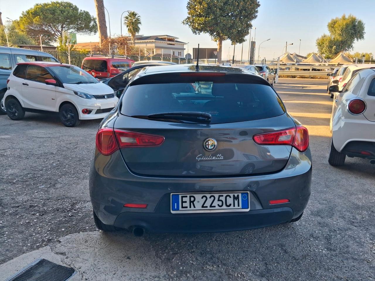 Alfa Romeo Giulietta 1.6 multijet Distinctive 2013