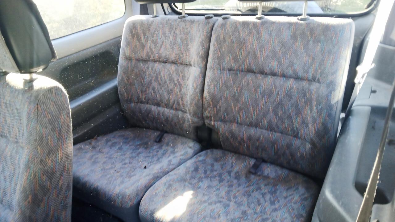 Suzuki Jimny 1.3i 16V cat 4WD JLX