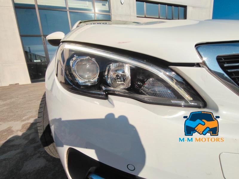 Peugeot 308 5 Porte 308 5p 1.5 bluehdi Allure s&s 130cv eat8