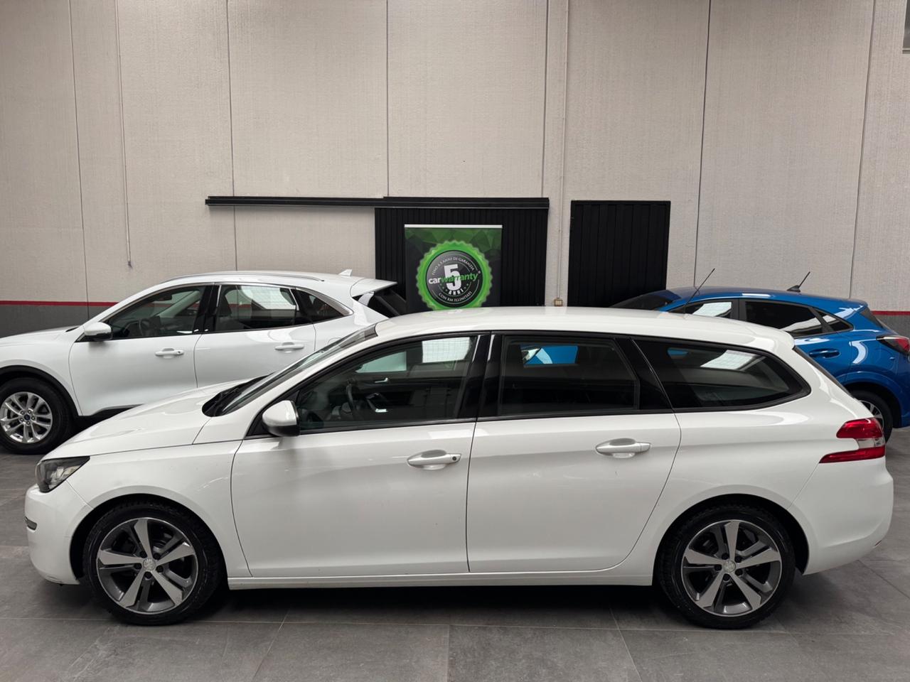 Peugeot 308 BlueHDi 120 S&S EAT6 SW Allure