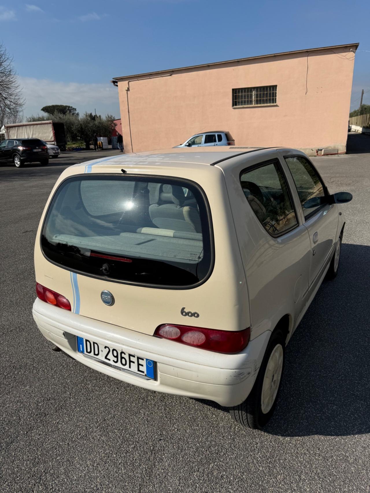 Fiat 600 Aria condizionata, vetri elettrici