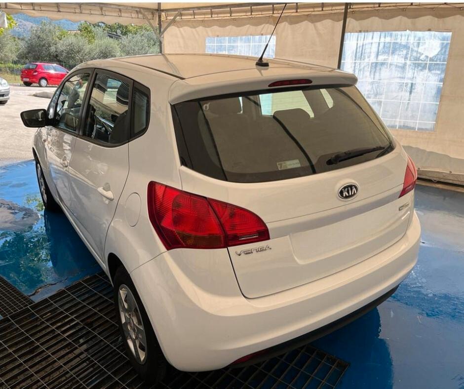 Kia Venga 1.4 EcoGPL Active