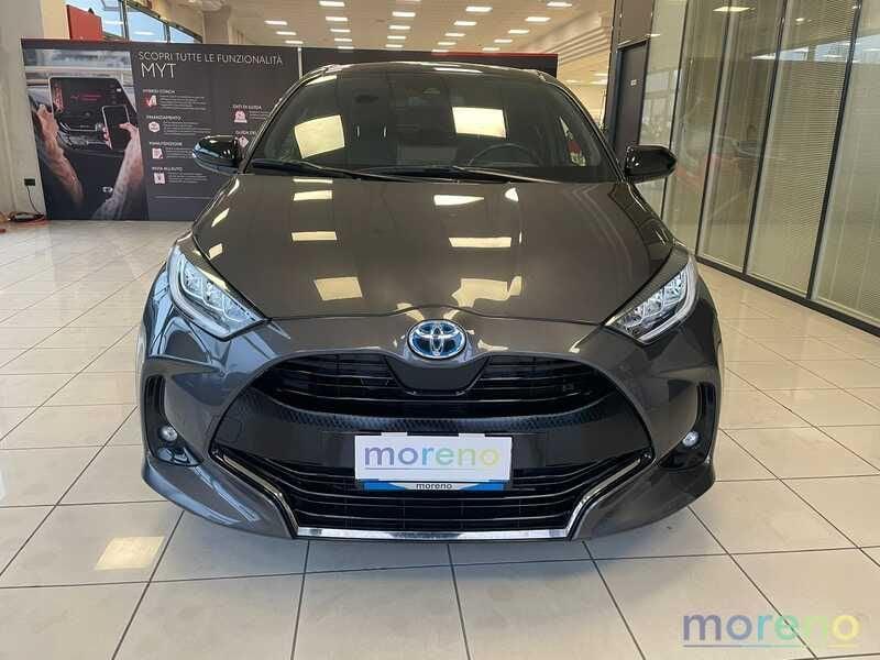 Toyota Yaris 1.5 hybrid Lounge